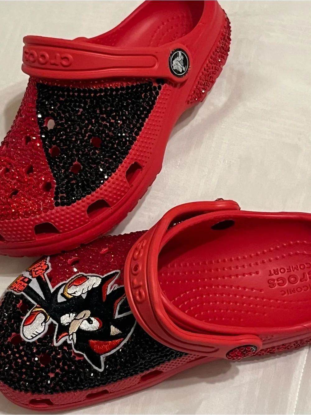 Unisex Custom Shadow - Sonic The Hedgehog Kids Red and Black Crocs